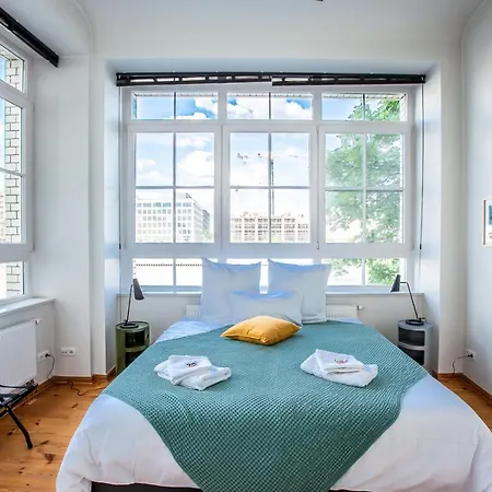 Family-friendly Waterfront Loft, 3 Bedrooms, 130 M2 Appartement *