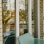 Family-friendly Waterfront Loft, 3 Bedrooms, 130 M2