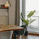 아파트 Family-friendly Waterfront Loft, 3 Bedrooms, 130 M2 *