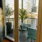 아파트 Family-friendly Waterfront Loft, 3 Bedrooms, 130 M2