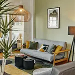 Family-friendly Waterfront Loft, 3 Bedrooms, 130 M2 * Берлин