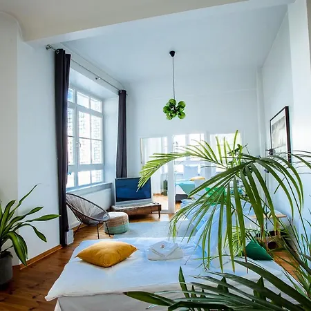 Family-friendly Waterfront Loft, 3 Bedrooms, 130 M2 Lägenhet
