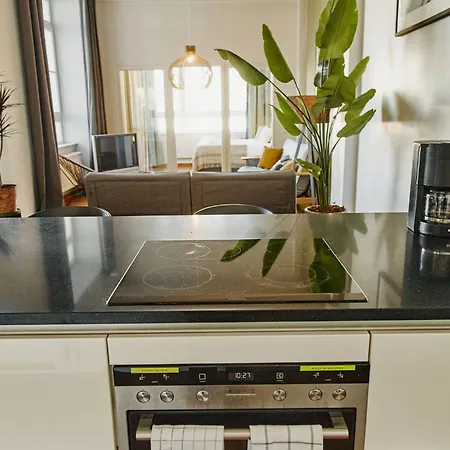 Family-friendly Waterfront Loft, 3 Bedrooms, 130 M2 * Берлин